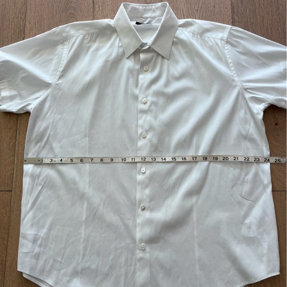 Theory Men’s stretch cotton short sleeve shirt. Excellent condition. Size Large - Picture 5 of 7
